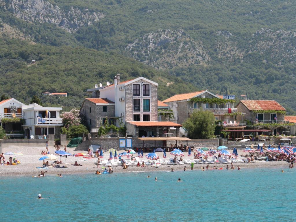 Apartments Galija Petrovac Extérieur photo
