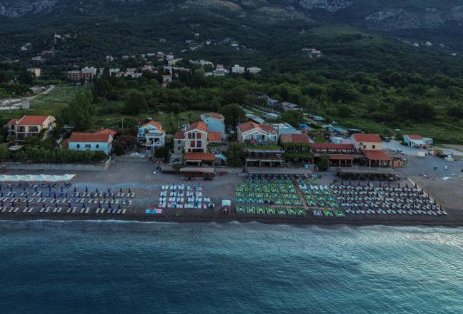 Apartments Galija Petrovac Extérieur photo